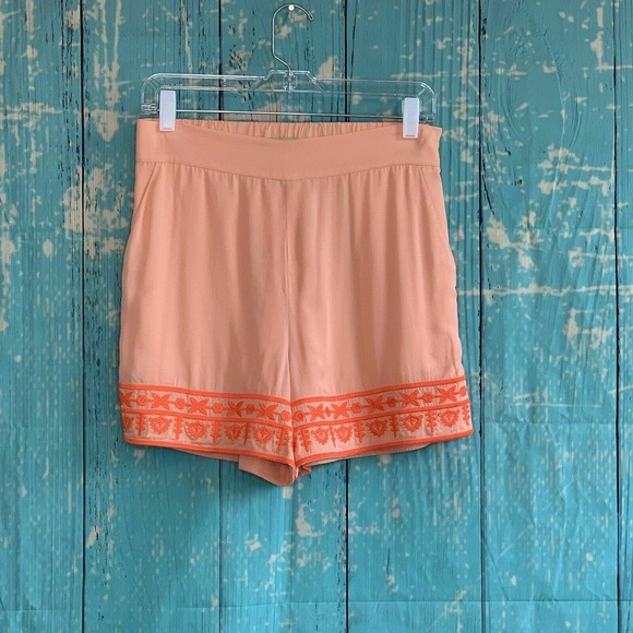 Gianni Bini Melon Rayon Embroidered Hem Midi Shorts Size S - Picture 12 of 12